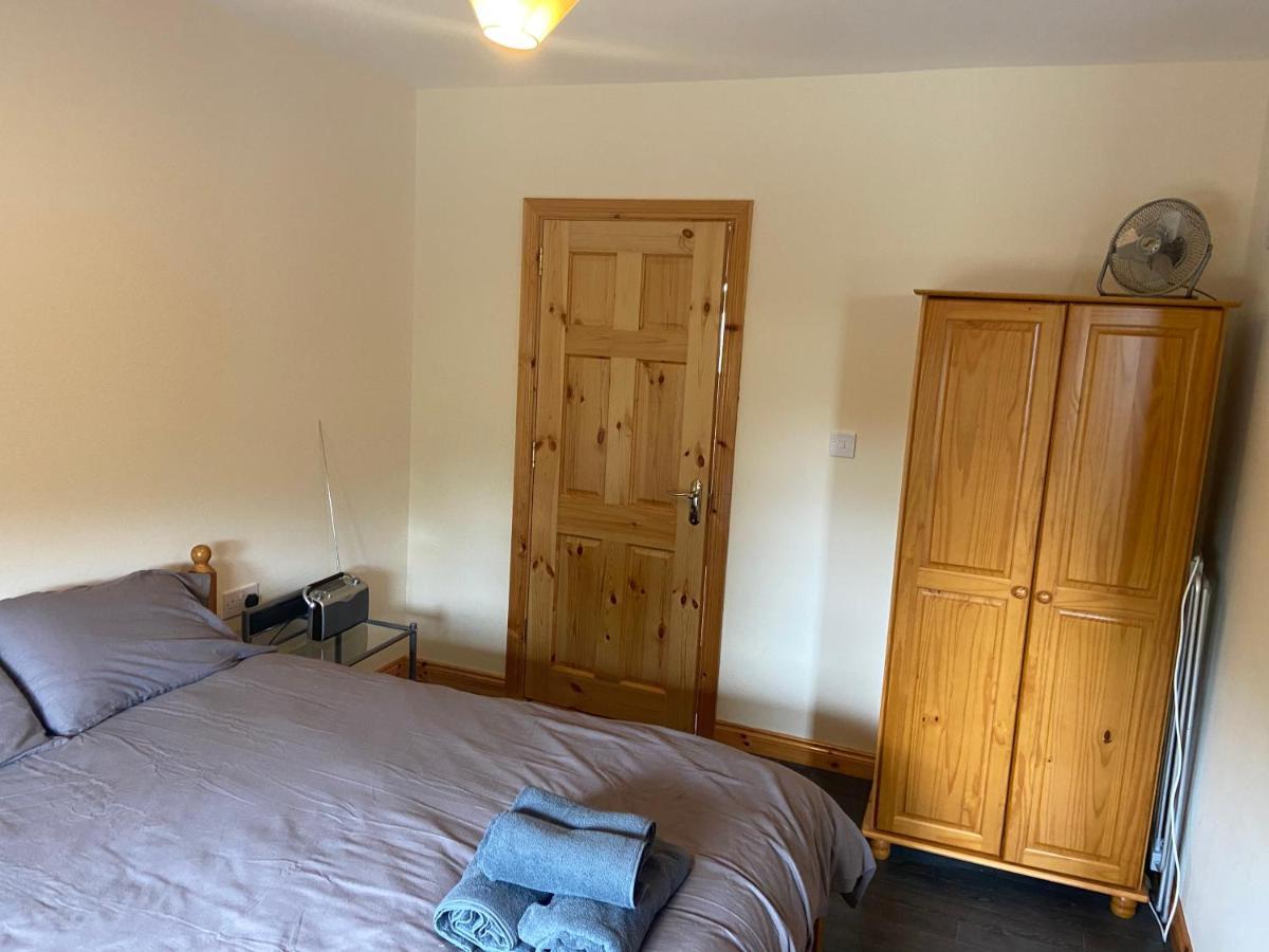 Higgins House Villa Ballyhaunis Eksteriør billede